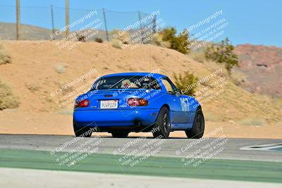 media/Dec-13-2025-Extreme Speed (Sat) [[d129ecb0b9]]/Beginner/Session 2 (Turn 4)/